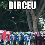 Vendedor viraliza nas redes sociais após vender toalhas de banho de Lula e Bolsonaro em Teresina