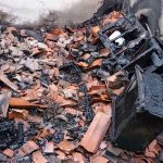 Celular conectado na tomada explode e provoca incêndio em casa em Campo Maior