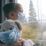Vírus respiratórios ressurgem em crianças e acendem alerta