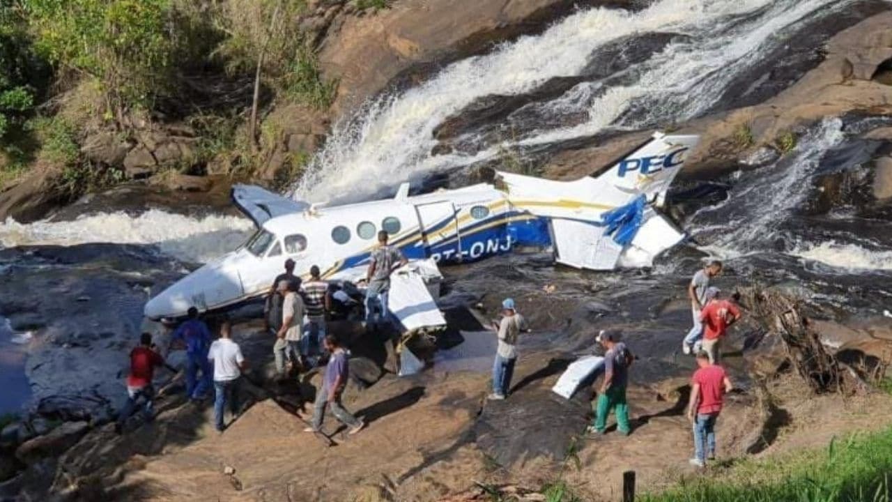 Marília: Por que todos morreram se avião não parecia danificado?