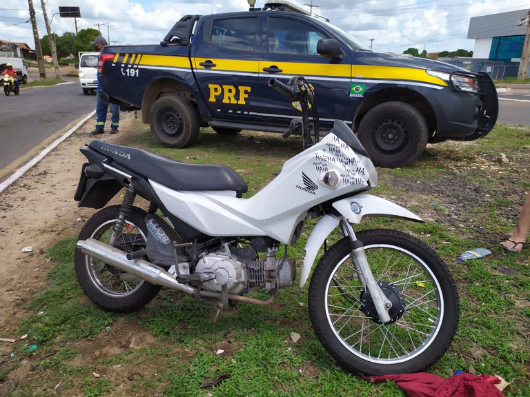PRF aprende motocicleta com mais de 150 inflações