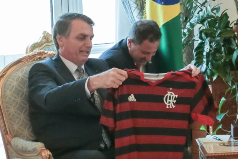 "Somos todos Flamengo", diz Bolsonaro sobre libertadores