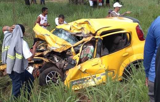 Duas-pessoas-morrem-após-grave-acidente-envolvendo-seis-veículos-em-Campo-Maior