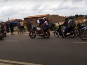 Vídeo: policial flagra assalto e troca tiros com assaltantes em Teresina