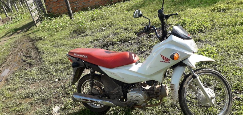 Criminosos perseguem casal e roubam motocicleta em Campo Maior