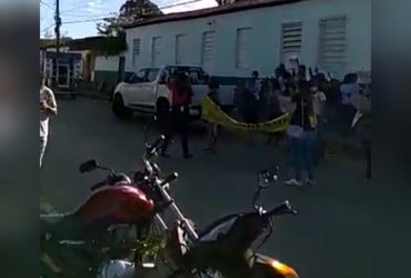 Governador Wellington Dias é hostilizado por população no sul do Piauí
