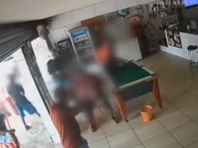 Bandidos roubam arma de PM em bar de Teresina