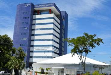 TRT lança concurso público com salário de até R$ 12,4 mil no Piauí-min