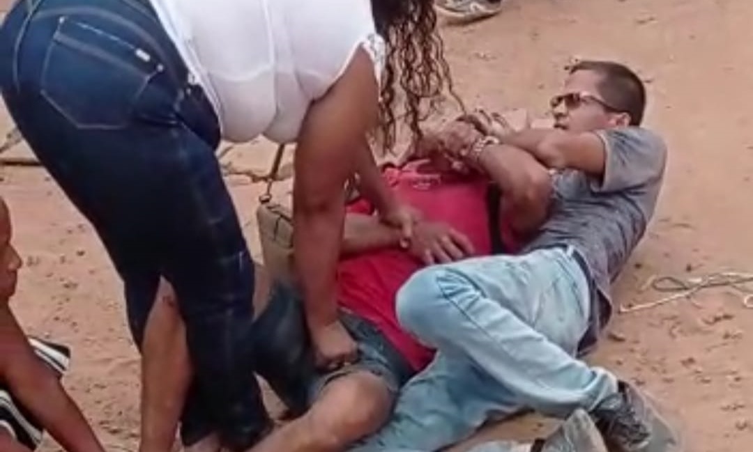 Mulher imobiliza ladrão pelos testículos após tentativa de assalto no Pará