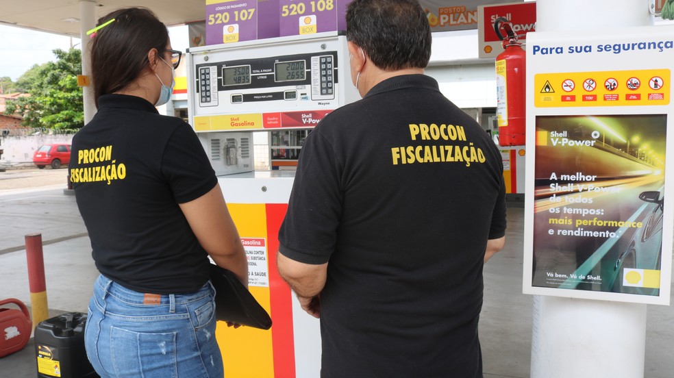 Procon atua 36 postos de combustíveis com irregularidades do Piauí