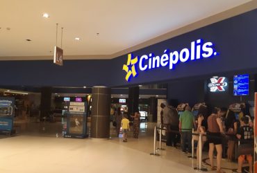 Redes de cinema colocam ingressos a R$ 10 para atrair público