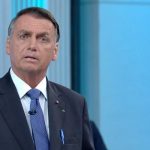 Salário mínimo em 2023 será de R$ 1.400, diz presidente Bolsonaro