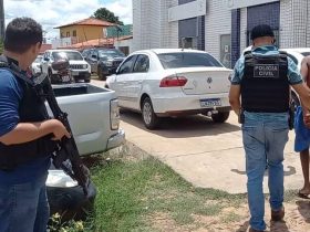 Jovem é preso portando Maconha, Crack, Cocaína, Munições e Dinheiro