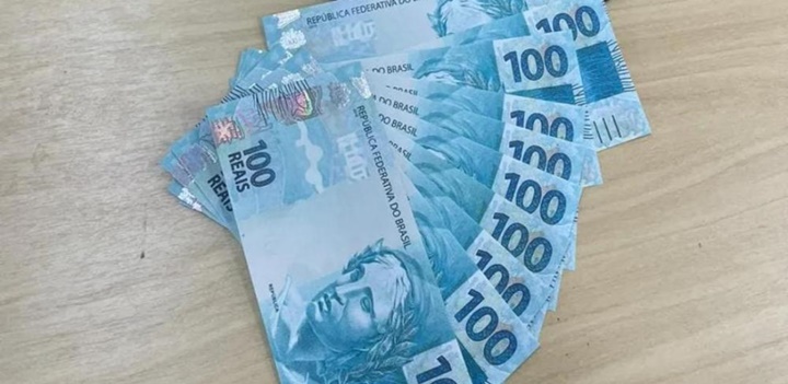 Homem é preso por receber R$1 mil em notas falsas pelos correios em Teresina