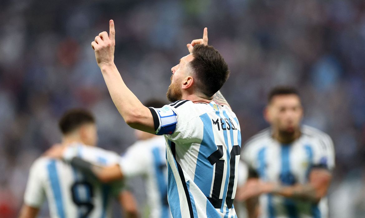 Argentina conquista o tricampeonato mundial após partida acirradíssima