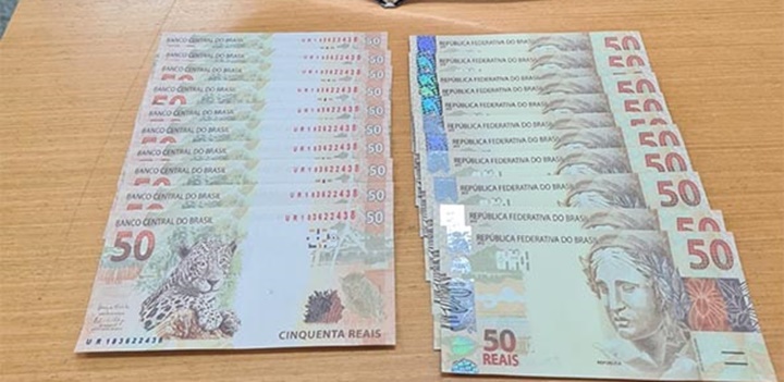PF apreende R$ 1.050 em notas falsas dentro de agência dos Correios em Teresina