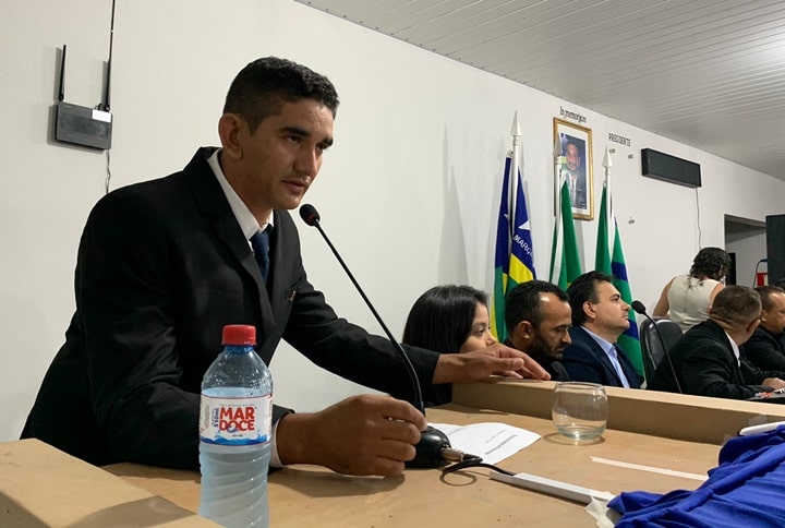 Jermiray Andrade toma posse como presidente da Câmara de Jatobá e garante parceria com o executivo