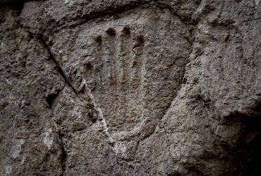 Fosso milenar com marca misteriosa é encontrada em Jerusalém