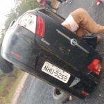Motorista perde controle do carro, capota e deixa três pessoas feridas no interior do Piauí