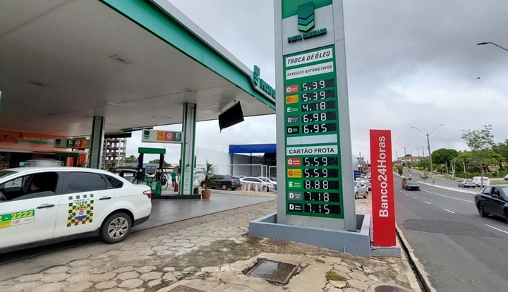 Postos aumentam o preço da gasolina no Piauí