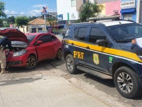 PRF prende homem após ele tentar fugir da fiscalização e causar acidente em Floriano