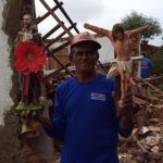 Após capela desabar imagens sagradas permanecem intactas no Piauí