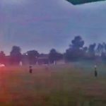 Jovem de 16 anos morre após raio atingi-lo durante partida de futebol