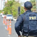 PRF inicia Operação Tiradentes 2023 para garantir segurança nas rodovias federais durante feriado movimentado no Piauí