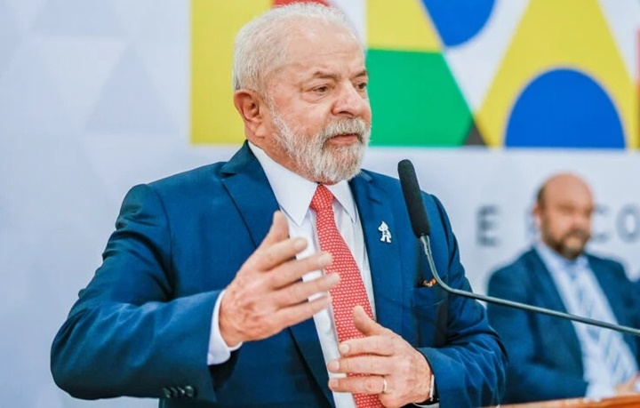Mesmo sem provas, Lula aponta que atos do dia 08 de janeiro foram organizados pelo ex-presidente Bolsonaro