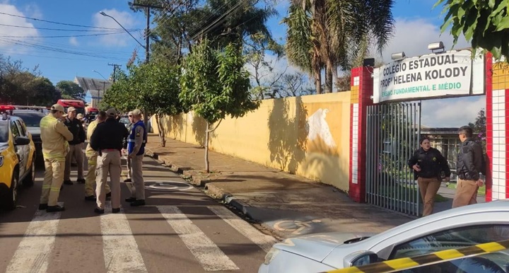 Ex-aluno invade escola, mata adolescente e deixa outra pessoa gravemente ferida no Paraná