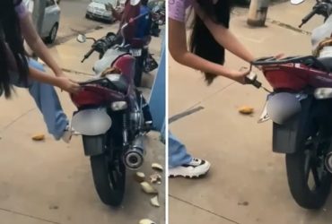 Jovens destroem moto após descobrirem que namoram o mesmo homem