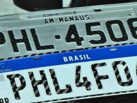 Projeto de lei prevê que placas de veículos voltem a modelo antigo com cidade e estado