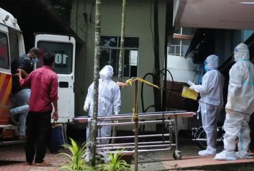 Índia decreta lockdown para conter novo vírus mortal