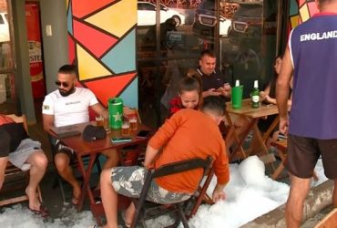 Empresários piauienses inovam com chuva artificial e chão de gelo para fugir do calor de 40°C e atrair mais clientes