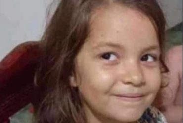 Acidente envolvendo motocicleta e caçamba deixa criança de 9 anos morta no Piauí