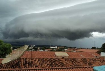 Defesa Civil emite alerta para chuvas torrenciais nas próximas 48h no Piauí