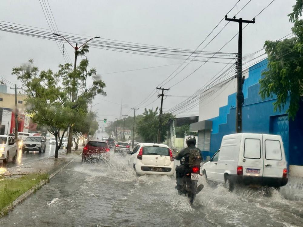 Piauí tem alertas de chuvas intensas até 20 de fevereiro, aponta SEMARH