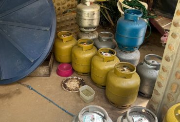 Procon/MPPI apreende centenas de botijões de gás armazenados de forma irregular no Piauí