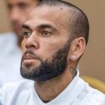 Justiça da Espanha concede liberdade provisória ao ex-jogador Daniel Alves