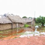 Rio ultrapassa cota de inundação e deixa famílias desabrigadas no Piauí