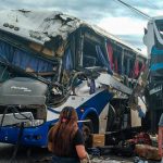 Vídeo: acidente com ônibus de turismo que partia do Piauí deixa 14 pessoas feridas