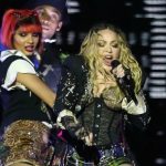 Palavrões, nudez e insinuações ao sexo: Show de Madonna vira polêmica nas redes sociais