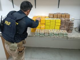 PRF apreende quase 200 tablets de cocaína em caminho frigorífico no Piauí