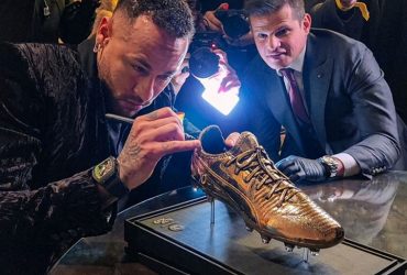 Piauiense arremata chuteira banhada a ouro de Neymar por 1,4 milhão em leilão beneficente
