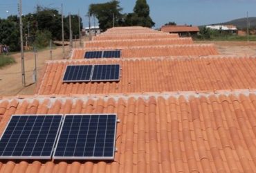 Projeto de Lei quer tornar energia solar mais acessível para famílias de baixa renda