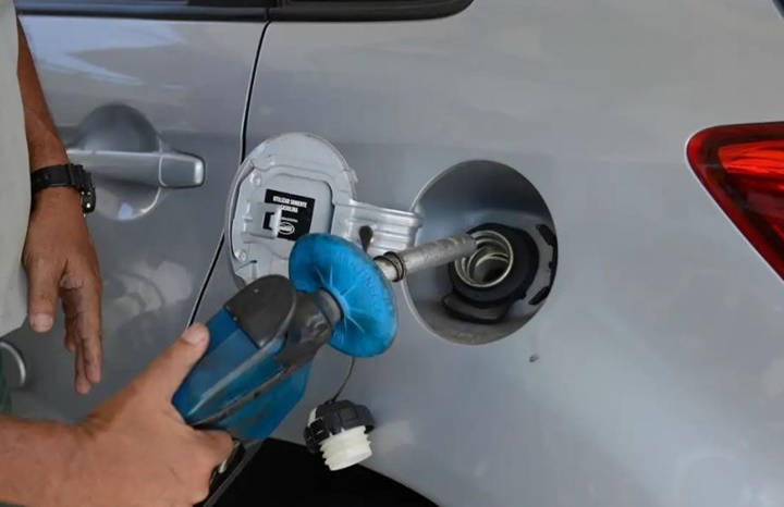 Dois postos de gasolina são autuados por elevação no preço da gasolina no Piauí