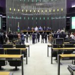 Câmara vai revisar quantidade de deputados por estado