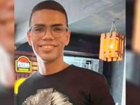 Jovem morre após ter pescoço cortado por linha de pipa enquanto pilotava moto