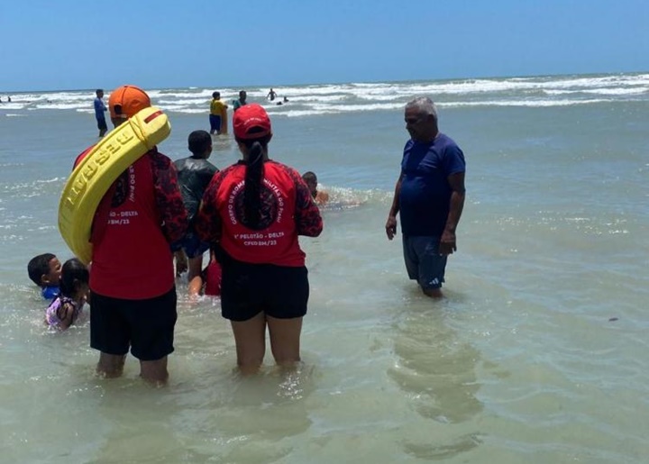 Corpo de bombeiros alerta para perigo de queimaduras por animais marinhos no litoral piauiense