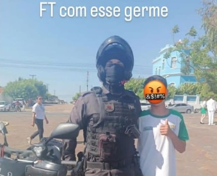 Jovem é conduzido à delegacia após postar foto com policial da ROCAM chamando de germe no Piauí